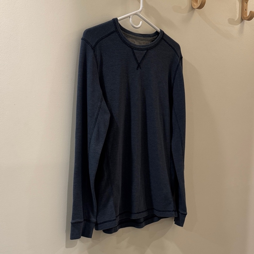 Eddie Bauer Dark Blue Long Sleeve Tee